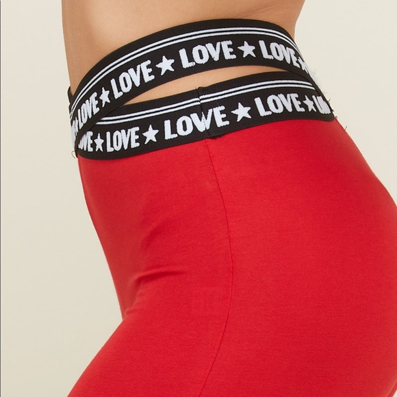 ♥️ Cross Waist Band Leggings - Picture 2 of 2